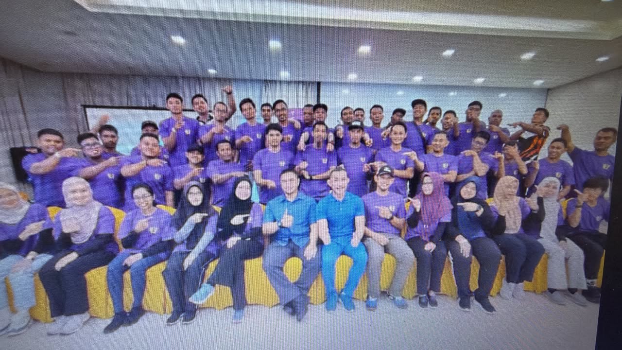 Teambuilding group photo with Majlis Perbandaran Negeri Sembilan